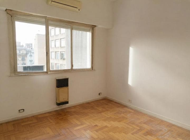 Venta Departamento 4 Amb + Dependencia - Luminoso y Silencioso en Balvanera - 4