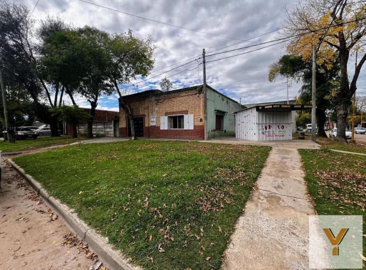 Casa en Venta - 2 Dorm. 1 Baños - 248,54 - Saladillo - 5