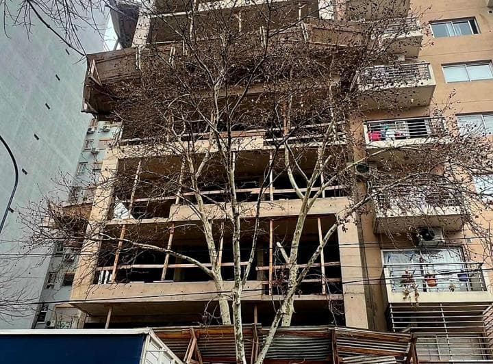 Venta Depto 2 Amb en Pozo Av Alberdi 2700 Flores - 2
