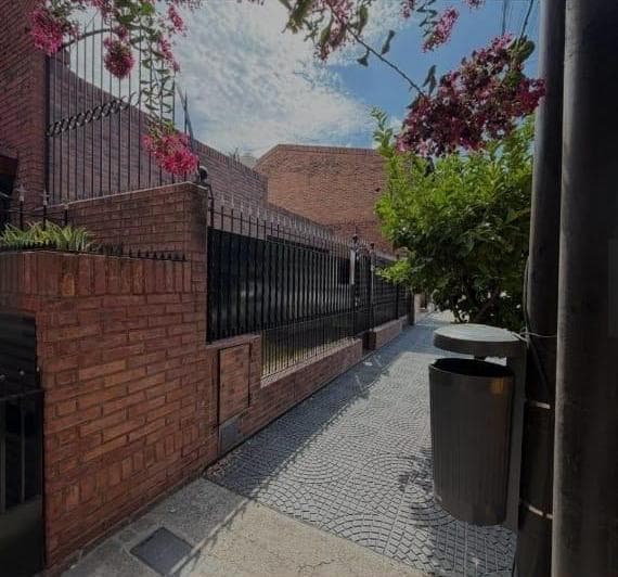 Casa en Venta 2 Ambientes Barrio Naón Mataderos - 2