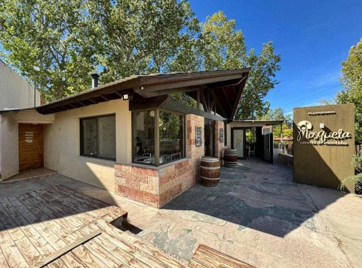 Restaurante en Venta en Potrerillos, Mendoza - 2