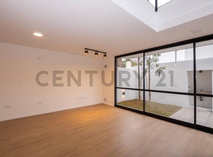 Casa en Venta en La Plata Tipo PH Duplex a Estrenar de 1 Dormitorio y Patio - 3