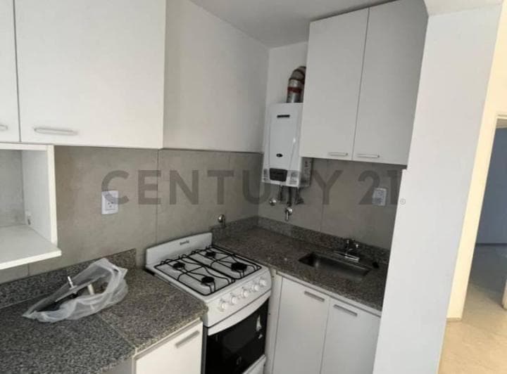 Depto en Venta 2 Dorm. Refaccionado Centro - 2