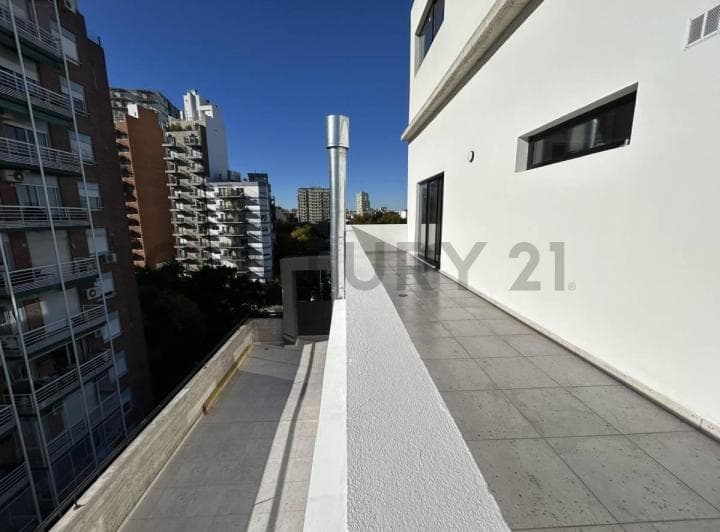Venta Permuta Departamento Tipo Duplex 3 Amb con Doble Balcon - Saavedra - 4
