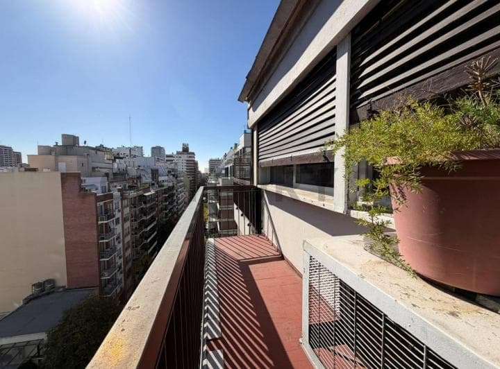 Venta – 2 Ambientes con Balcón Corrido – Piso Alto – Vista Abierta - Super Lumin - 2