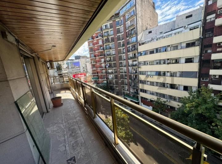 Venta Departamento 4 Ambientes con Cochera en Barrio Norte - 4