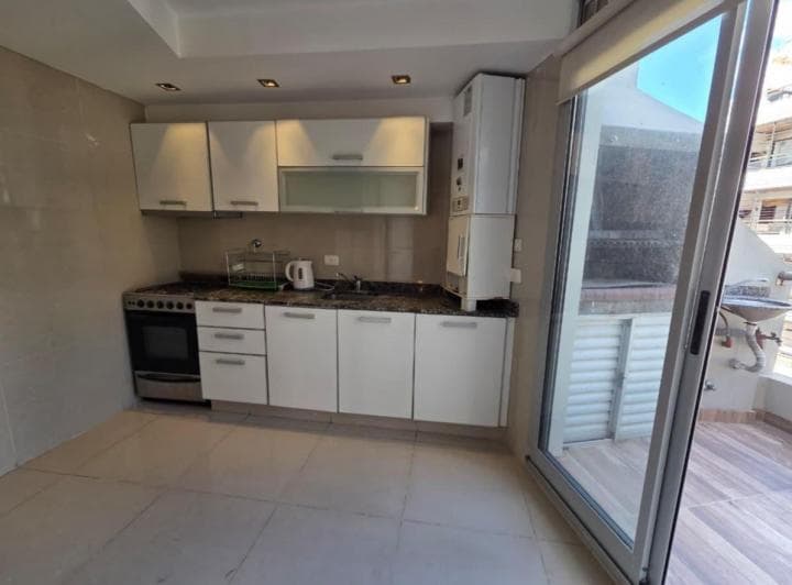 Venta Amplio 2 Ambientes con Cochera en Recoleta - 5