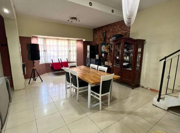 Casa de 259 m² con 4 Dorm. en Venta en Don Bosco Acepta Financiación - 5