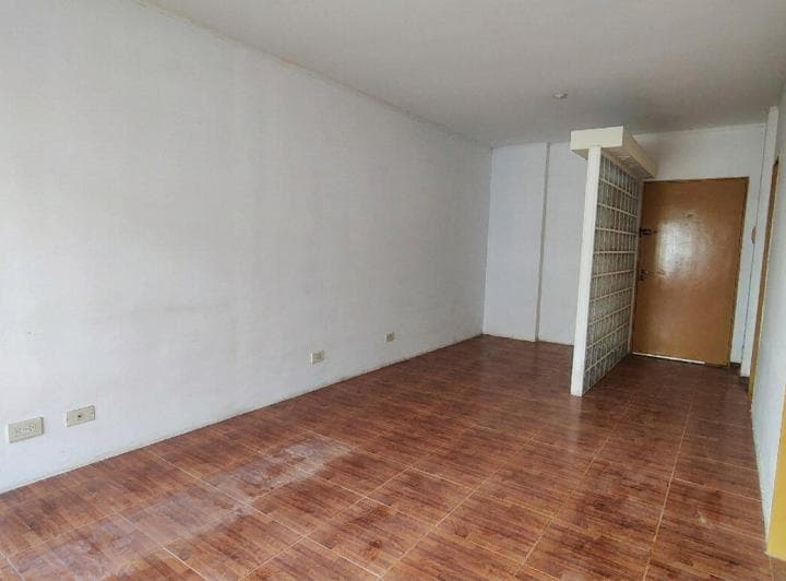 Monoambiente con Balcón Al Contrafrente Apto Crédito. - 5