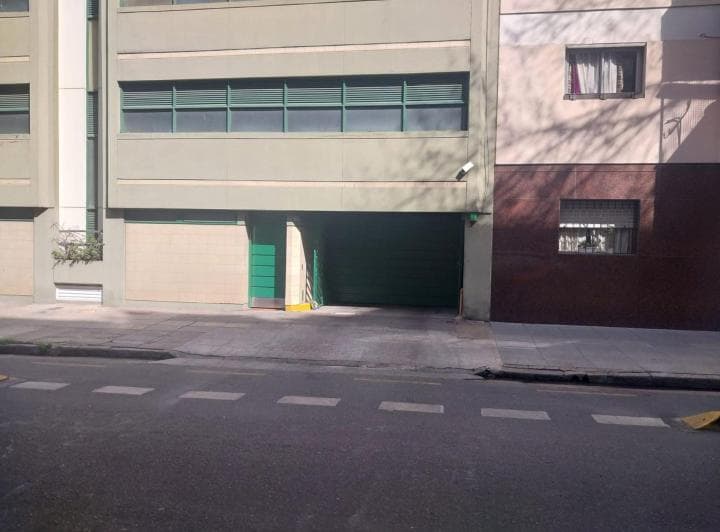 Venta Cochera Excelente Zona Caballito - 4