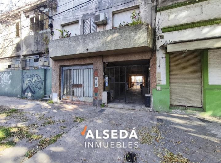 Casa de Pasillo de 3 Dorm. - 2