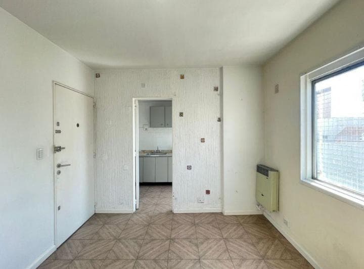 Alquiler de Oficina 2 Ambientes en Ramos Mejia Céntrica Ideal Uso Profesional o Vivienda. - 2