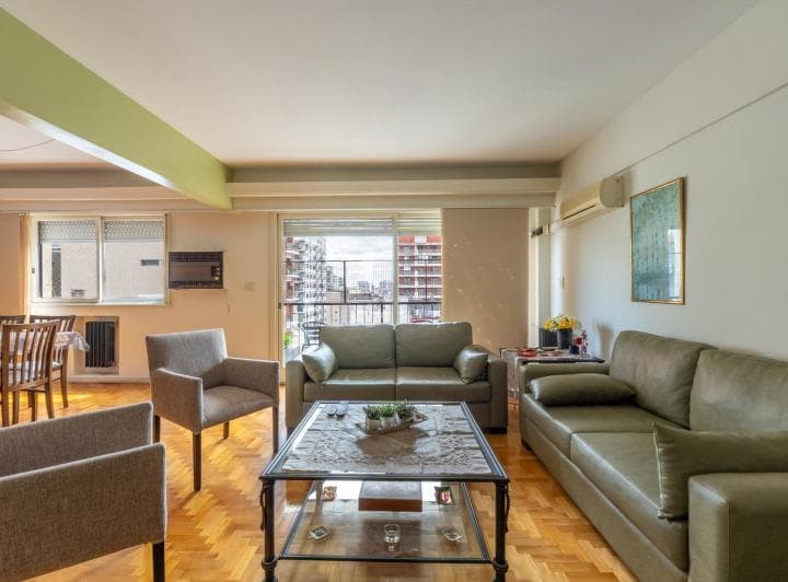 Venta Departamento 4 Ambientes Mas Dependencia con Balcón y Cochera - 3