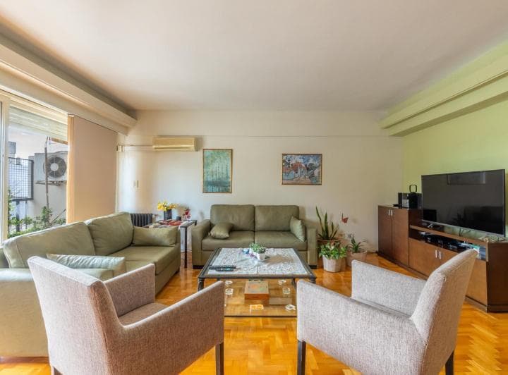 Venta Departamento 4 Ambientes Mas Dependencia con Balcón y Cochera - 5