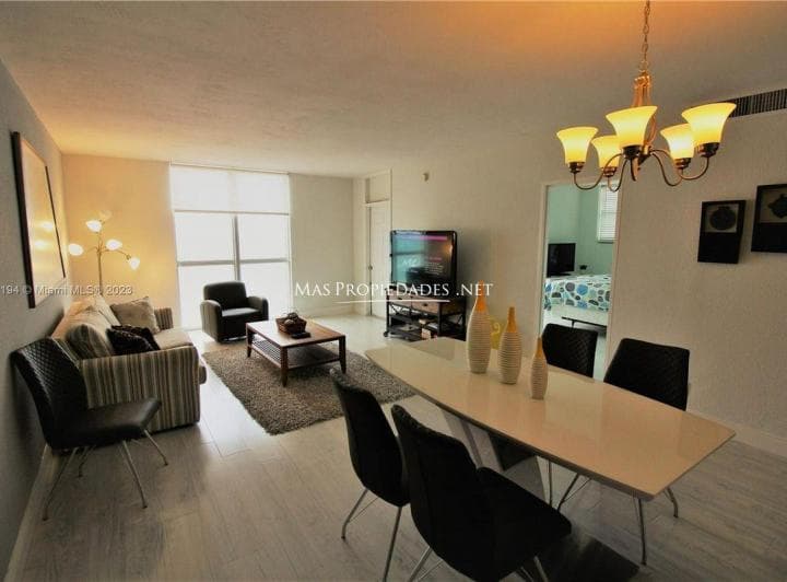 Venta Departamento 2 Dorm. en Hollywood Beach Condo - 5
