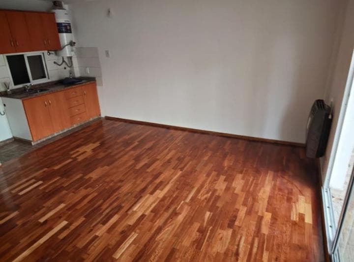 Venta 2 Ambientes Al Frente con Balcón. Apto Credito, Luminoso. Parrilla. Moreno Al 3000. Balvanera. - 4