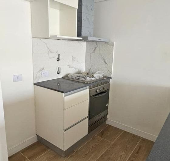 Venta | 3 Ambientes con Amplio Balcón Pasante - San Cristóbal - 4