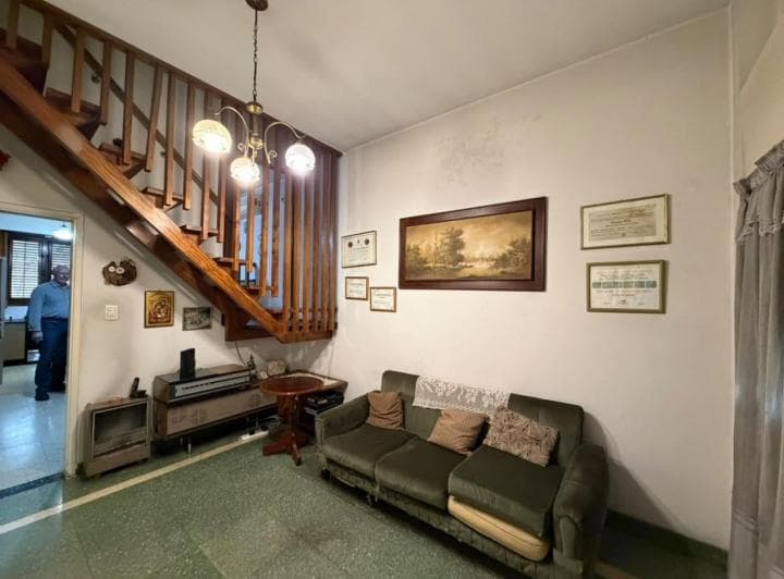 Casa de 5 Ambientes en Alquiler - Villa Ballester - 3