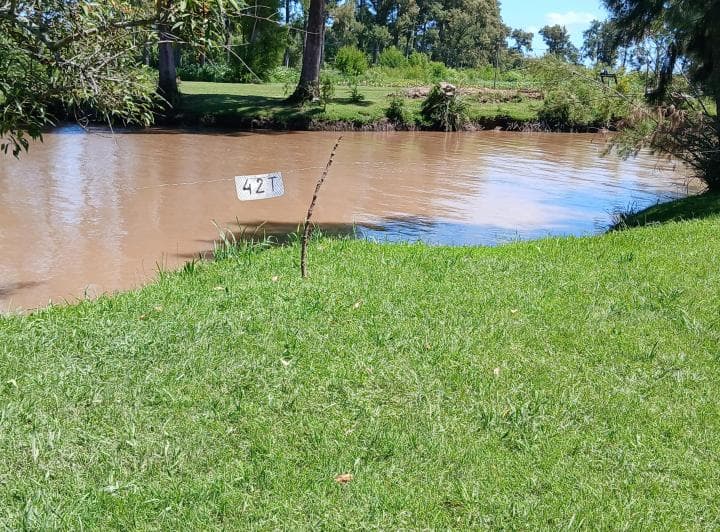 Excelente Terreno en Zona Alta, Sobre El Arroyo de La Horca a 125 m del Par - 3