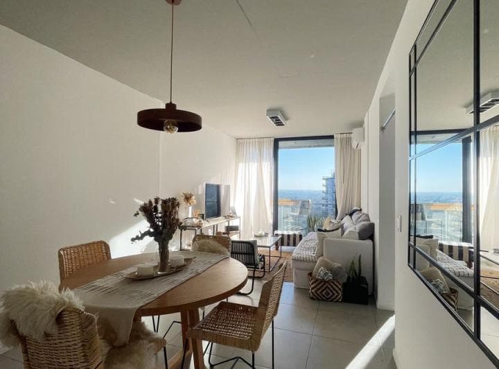 Depto. de Tres Ambientes Se Alquila - Nuevo Riverside - Piso 15! - 3