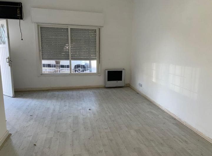 Venta PH con Cochera Patio en Castelar - 3