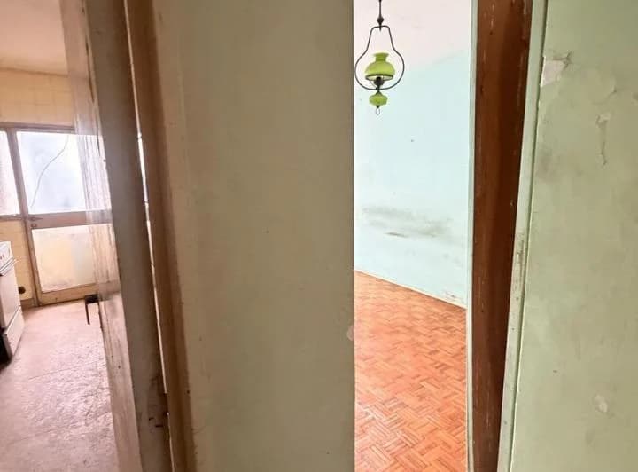 2 Ambientes con Balcon en Piso Alto, Palermo Nuevo a Reciclar - 5
