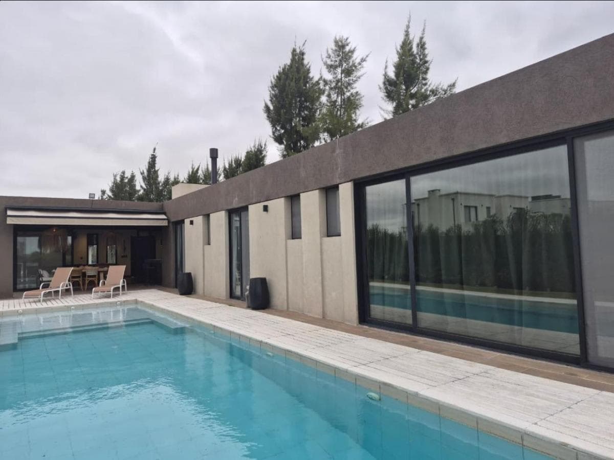 Espectacular Casa en El Canal - Alquiler con Opción de Muebles