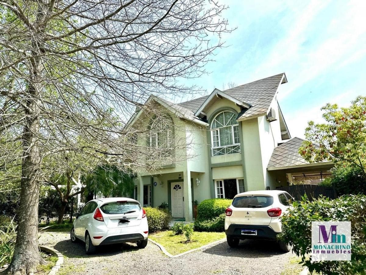 Casa de 5 ambientes en Dar - Amplia y cómoda