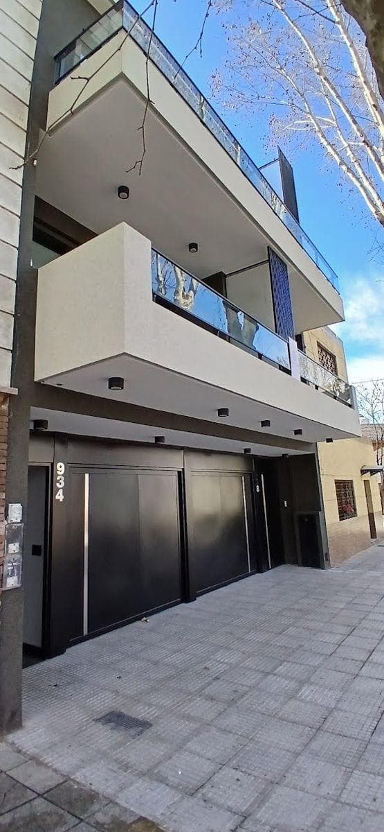 Mataderos / Villa Luro Triplex 4 Amb Cochera 2/3 Autos
