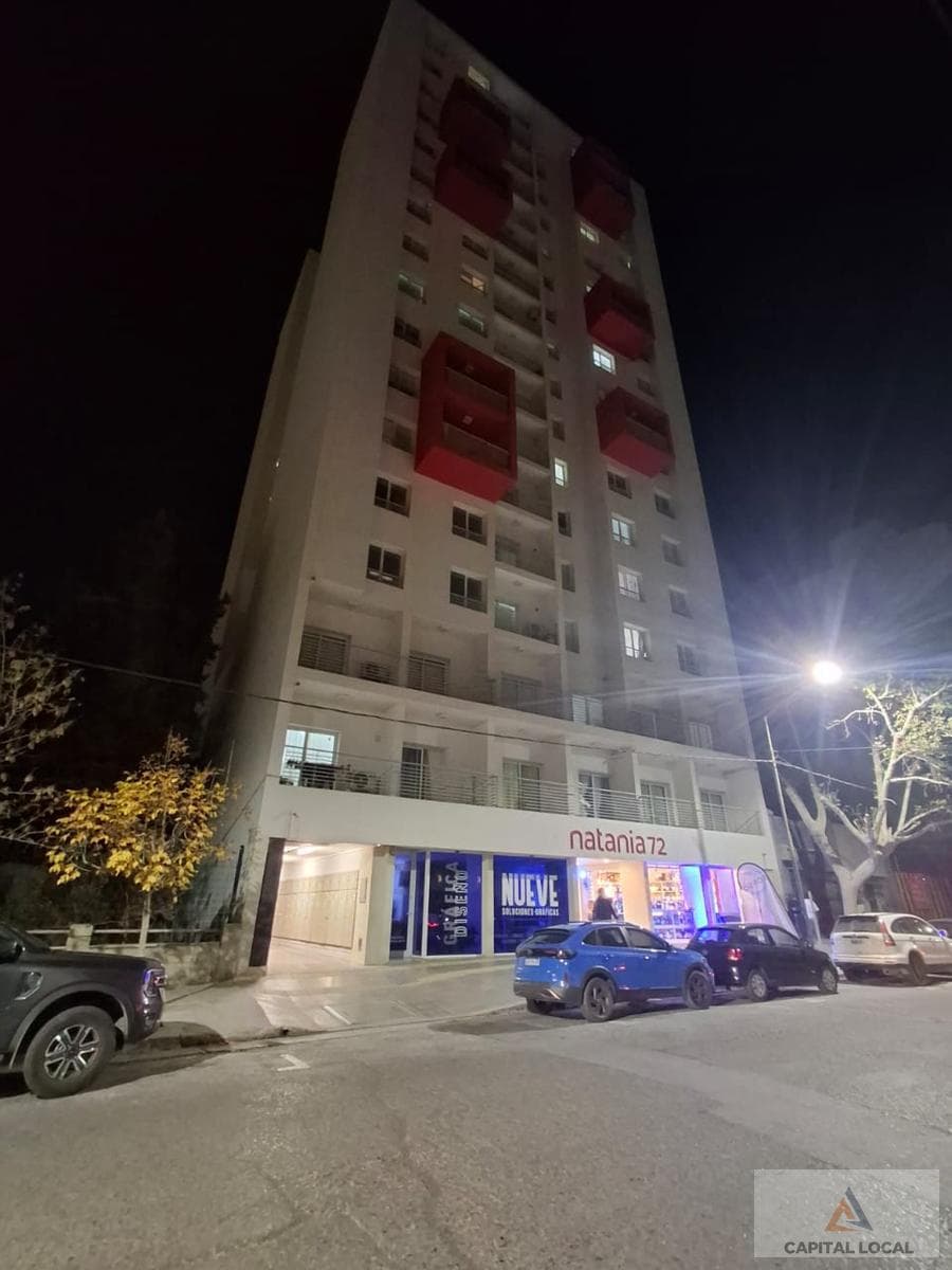 Departamento amoblado c/cochera - 1 dormitorio - TODOS LOS SERVICIOS INCLUIDOS